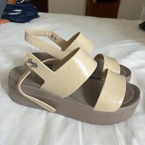 Croc Brooklyn Low Wedge Sandal - Size 9 - Worn Once